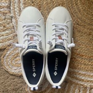 NEW Never Worn Sperry Cream Casual Sneakers